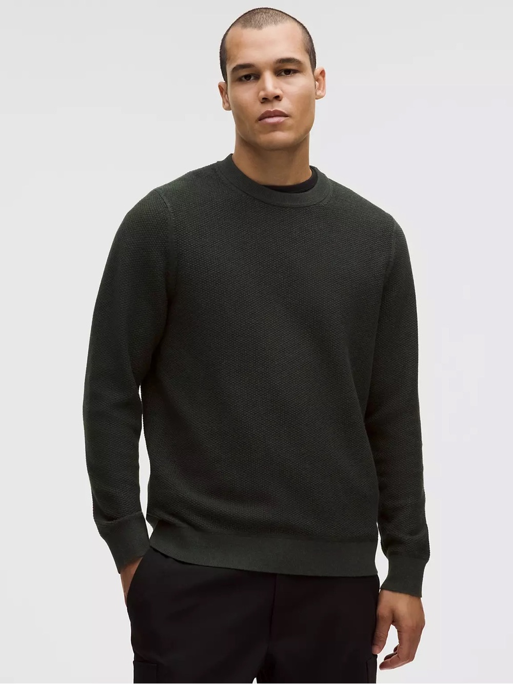 Men's lululemon Textured Knit Crewneck Sweater in Heathered Black